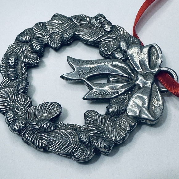 Seagull Pewter Christmas Ornament Hanging Silver Wreath w/Bow Etched 1983 VTG - Picture 5 of 8